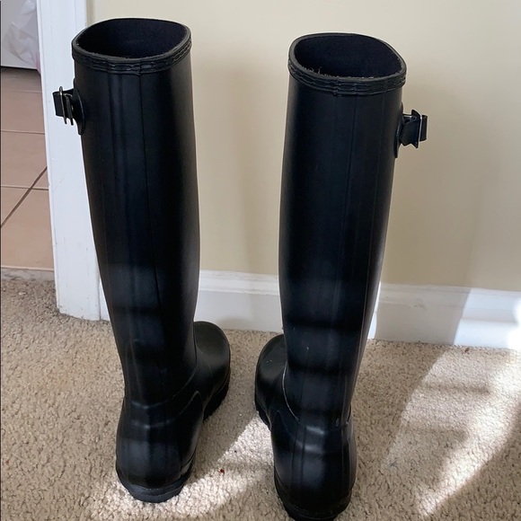 Tall Black Hunter Boots - Picture 4 of 6